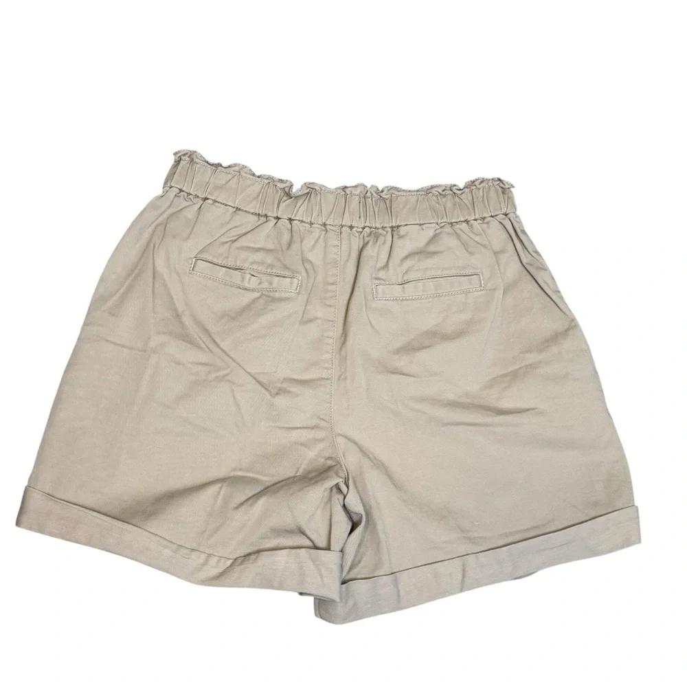 Banana Republic Paperbag High Rise Cuffed Shorts Size 8 Khaki Tan Button Fly EUC